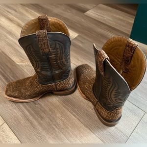 Men’s Ariat Circuit Paxton Western Boot Size 8D Like New
